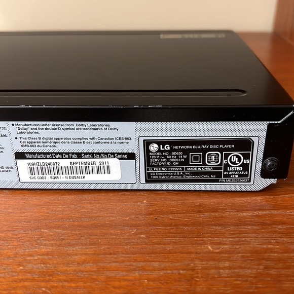 LG BLU-RAY DISC PLAYER BD630 - Picture 9 of 16